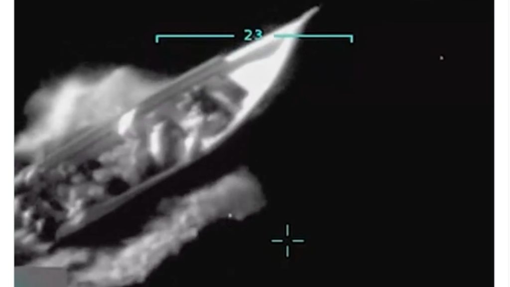 Video de supuesta lancha con drogas atacado con misiles de Estados Unidos podría ser hecha con IA para generar un deepfake