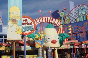 "Los destruiría". El showrunner de 'Los Simpson' teme que la franquicia pierda uno de sus pilares: los parques de Universal