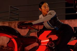 Tron Ares (2025) crítica - es mejor disco de Nine Inch Nails que aventura de ciencia ficción, pero se alza como un caramelito para los devotos de la forma