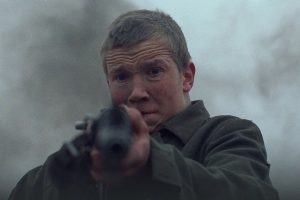 su director apostó por escombros, fuego y balas auténticas