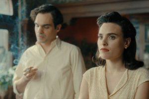 'Karmele' (2025), crítica | Es fabulosa al narrar el exilio vasco en la Guerra Civil. Tristemente, pierde su identidad propia al querer convertirse en un thriller de espías romántico en euskera