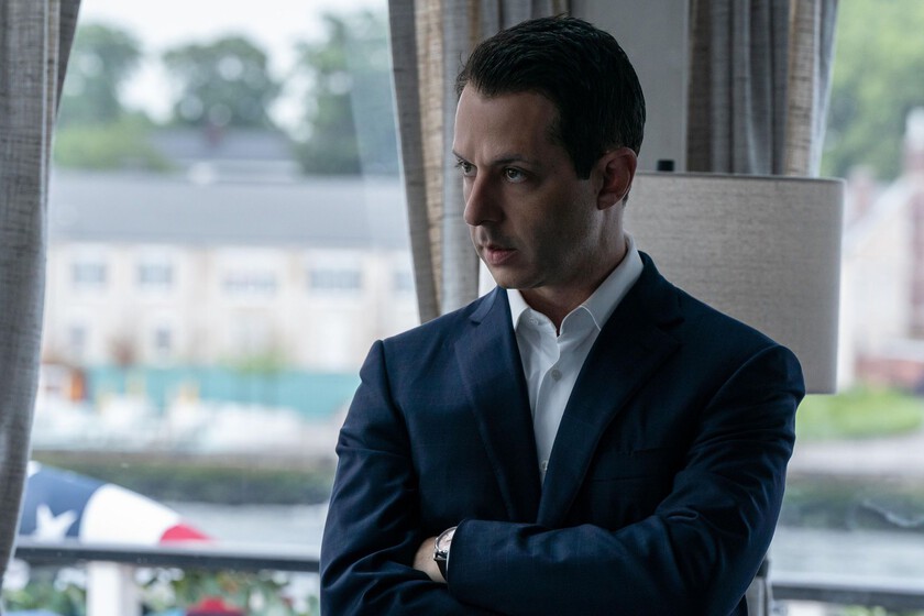 Jeremy Strong asegura que su papel en la secuela de 'La red social' no tiene nada que ver con lo que hizo Jesse Eisenberg
