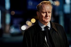 Stellan Skarsgård asegura que su hijo de 13 años sufre acoso escolar al grito de "nepo baby". "No tiene amigos en el colegio, se siente aislado"