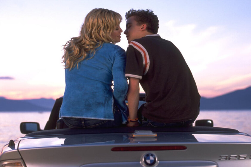 La amistad rota entre Frankie Muniz y Hillary Duff por culpa de su madre y el rodaje de 'Superagente Cody Banks'. "No hemos vuelto a hablar en 23 años"