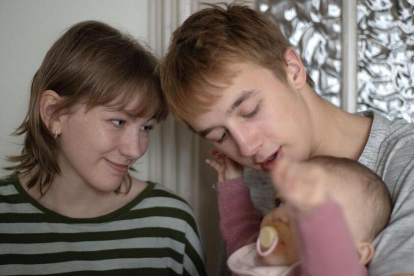 'Recién Nacidas' (2025), crítica | La obra más luminosa de los Dardenne, pero 'La Maternal' lo hizo mejor: el "misery porn" se les acaba yendo de las manos