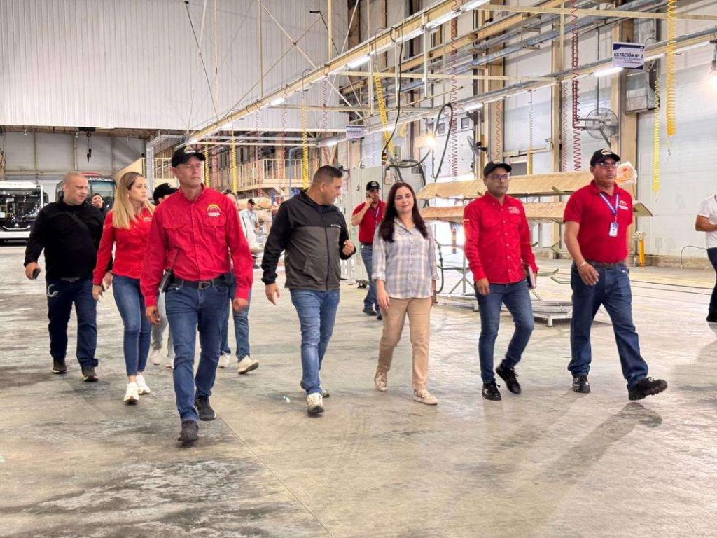 Activan plan nacional para recuperar 1.800 unidades de transporte Yutong