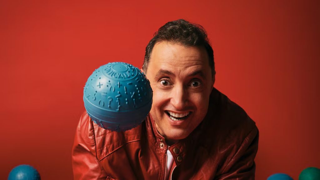 "La Pelota de Letras" de Andrés López llega al Centro Cultural Chacao
