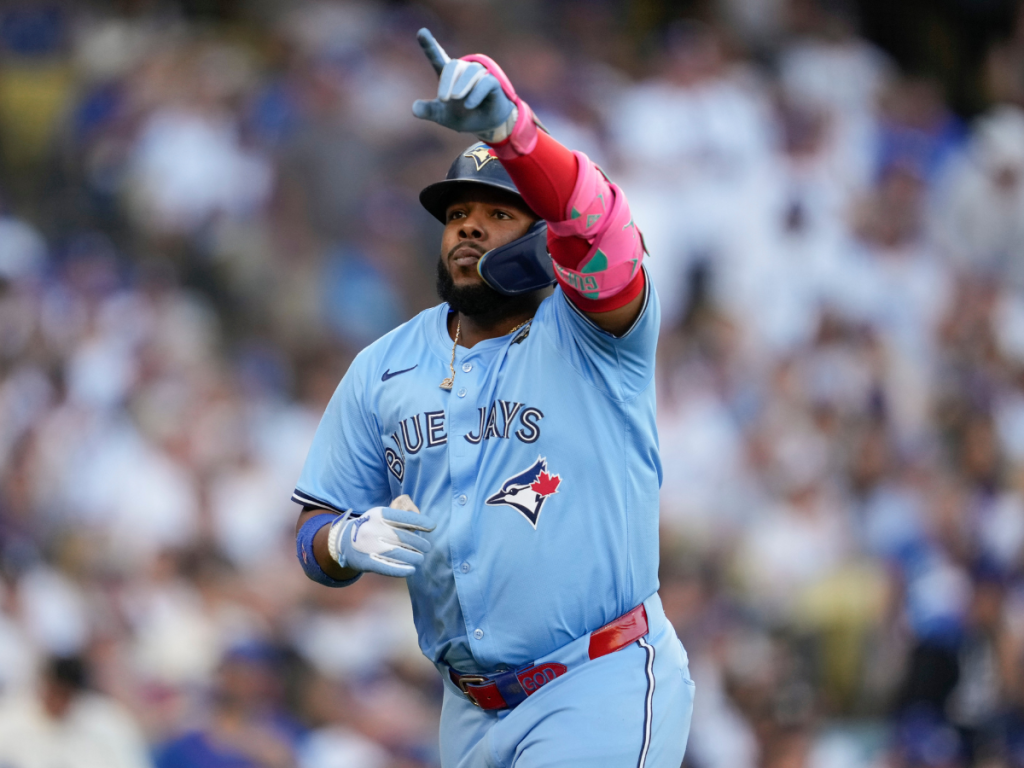 Azulejos se pone a uno del campeonato