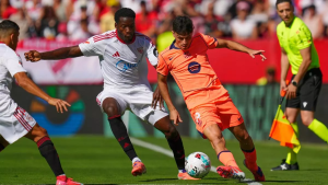 Barcelona pierde por goleada ante Sevilla y Real Madrid quedó líder en La Liga