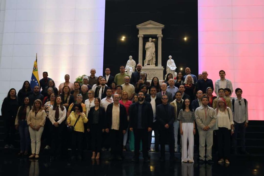 CESB celebró sus 5 años realzando la figura de Bolívar insurgente