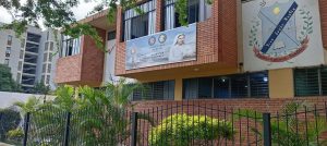 Colegio Madre Carmen Rendiles en Lara celebra santidad de su epónima