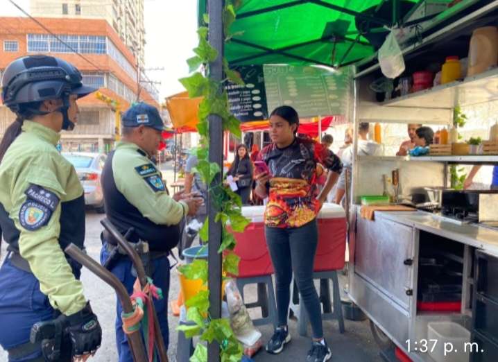 Con plan de reordenamiento liberan circulación en el centro de Maracay 