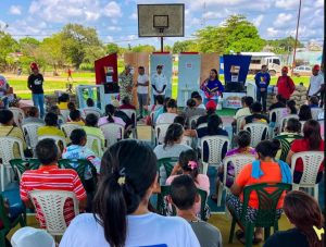 Dan materiales para reparar viviendas dañadas por el agua en Guayabal
