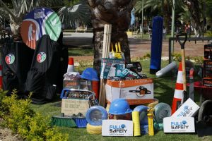 Entregaron kits de trabucos Clap en Güiria