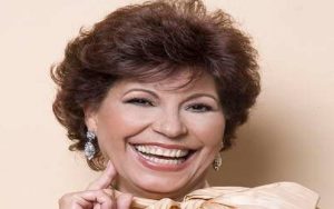 Falleció la cantante y actriz Floria Márquez durante una presentación en Caracas