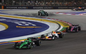 Franco Colapinto tuvo una sólida actuación, pero sufrió la mala estrategia de Alpine y terminó en el puesto 16 del GP de Singapur de F1