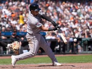 Gabriel Moreno da posibilidades de jugar con Lara