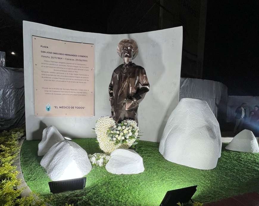 Inaugurada plaza San José Gregorio Hernández en Maracaibo