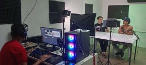 Jóvenes crean radio digital para potenciar voces de las comunas en Lara