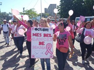 La Guaira llama a las mujeres a tocarse para prevenir cáncer de mamas