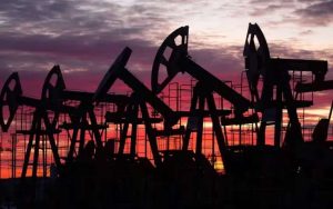 La Opep+ aumentará producción en noviembre en 137.000 barriles diarios