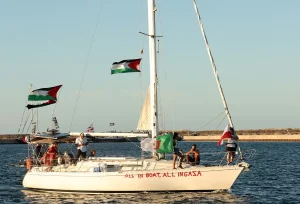 Llegaron 137 activistas de la Global Sumud Flotilla a Estambul