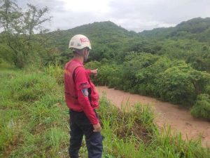 Lluvias provocan anegaciones y crecida de quebradas en Trujillo