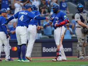 Los Azulejos pusieron en jaque a los Yankees