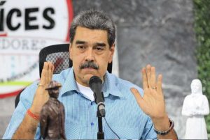 Maduro: lo que es con Colombia, es con nosotros