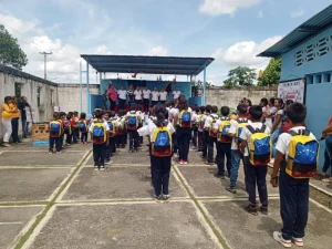 Más de 5.000 estudiantes trujillanos han recibido kits escolares