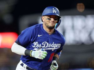 Miguel Rojas colgará los spike en 2026