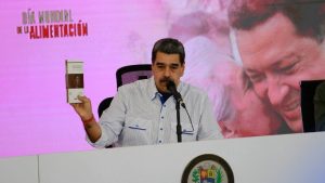 'Es la primera vez que ordenan a la CIA derrocar un gobierno'