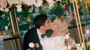 Él es gay, ella es heterosexual y están felizmente casados