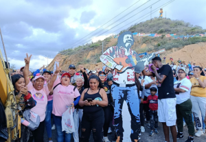 Regiones conmemoran 84 años del natalicio del Cantor del Pueblo