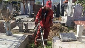 Regiones limpian y embellecen cementerios previo al día de los difuntos
