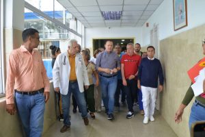 Reinauguran área de medicina interna del Hospital Central de San Felipe