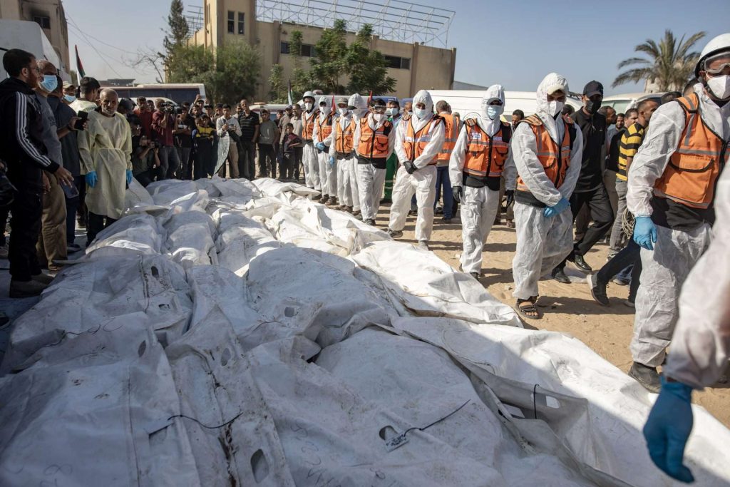 Signos de ejecuciones en cadáveres palestinos