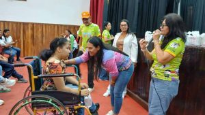 “Somos Especiales” entrega 1.100 medicamentos en jornada en Chivacoa