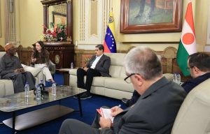 Venezuela y Níger evaluaron planes conjuntos en áreas estratégicas