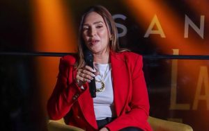 “Así Somos Podcast” de Carmen Ferreiroa debuta con historias inspiradoras y grandes invitados