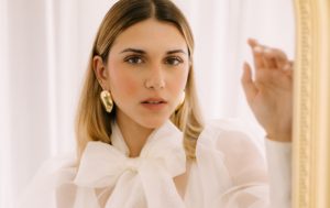 Nathalia Forkin honra su legado textil con su nueva colección “Ruhna”