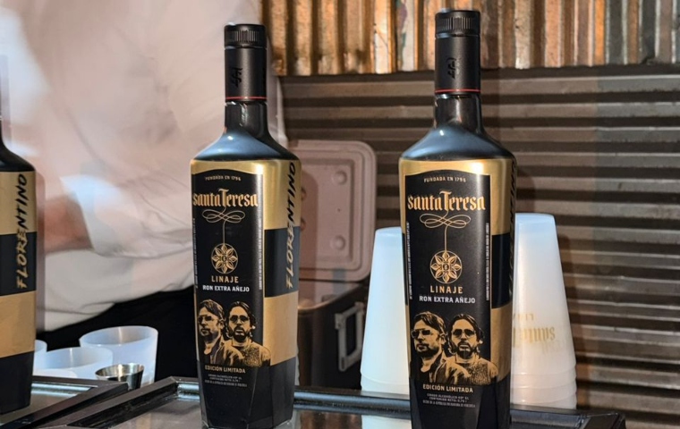 Santa Teresa Linaje y Servando y Florentino lanzan una edición especial