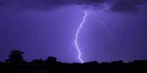 relámpagos y lluvias en Maracaibo y San Francisco