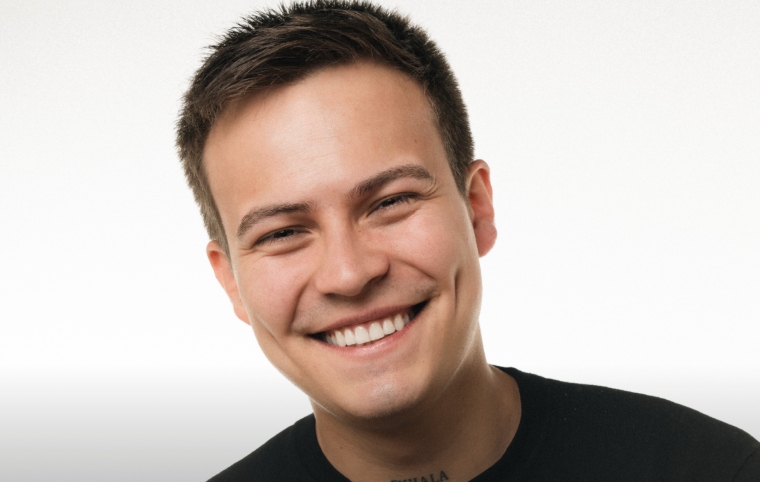 ZANDÚ, primer artista venezolano y latino emergente en Latino Alumni Conference de Harvard 2025