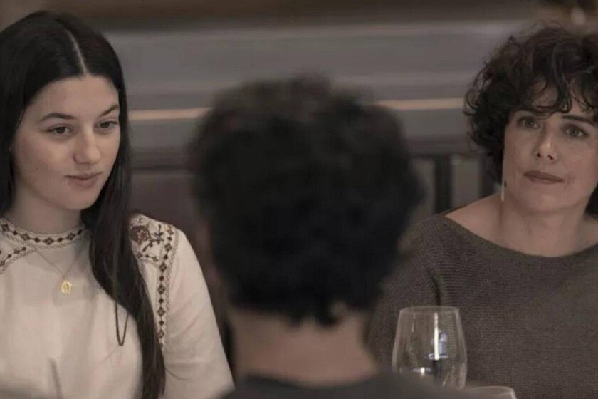 'Los domingos' es una película sobre la fe que también interpela a los más agnósticos. Su encanto reside en que no ofrece verdades absolutas ni moralejas