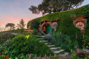 "Es como casarse en el Vaticano y que aparezca Jesucristo". Una pareja recibe una visita muy especial en su boda de fantasía cinéfila