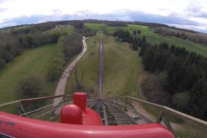 La controvertida y ambiciosa montaña rusa europea de récord que acabó desmantelada tras 32 años de problemas