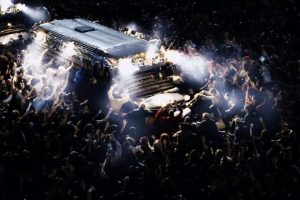 Hoy en TV, la sensacional película de terror que unió los caminos de James Gunn y Zack Snyder