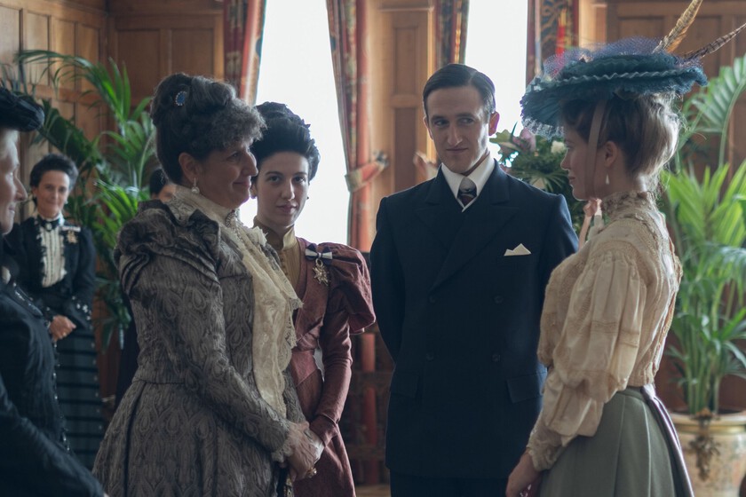 Ya parecía que no la íbamos a ver este año pero RTVE acaba de desvelar la fecha de estreno de 'Ena'. La nueva serie histórica de Javier Olivares sale por fin del cajón