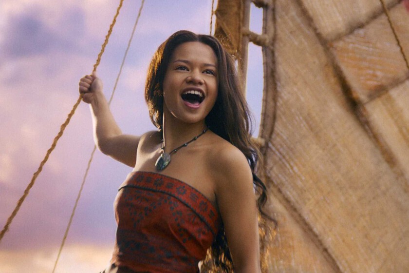 Muchos no ven sentido a que Disney repita la misma película con sus remakes. La compañía solo ha actualizado una vieja estrategia